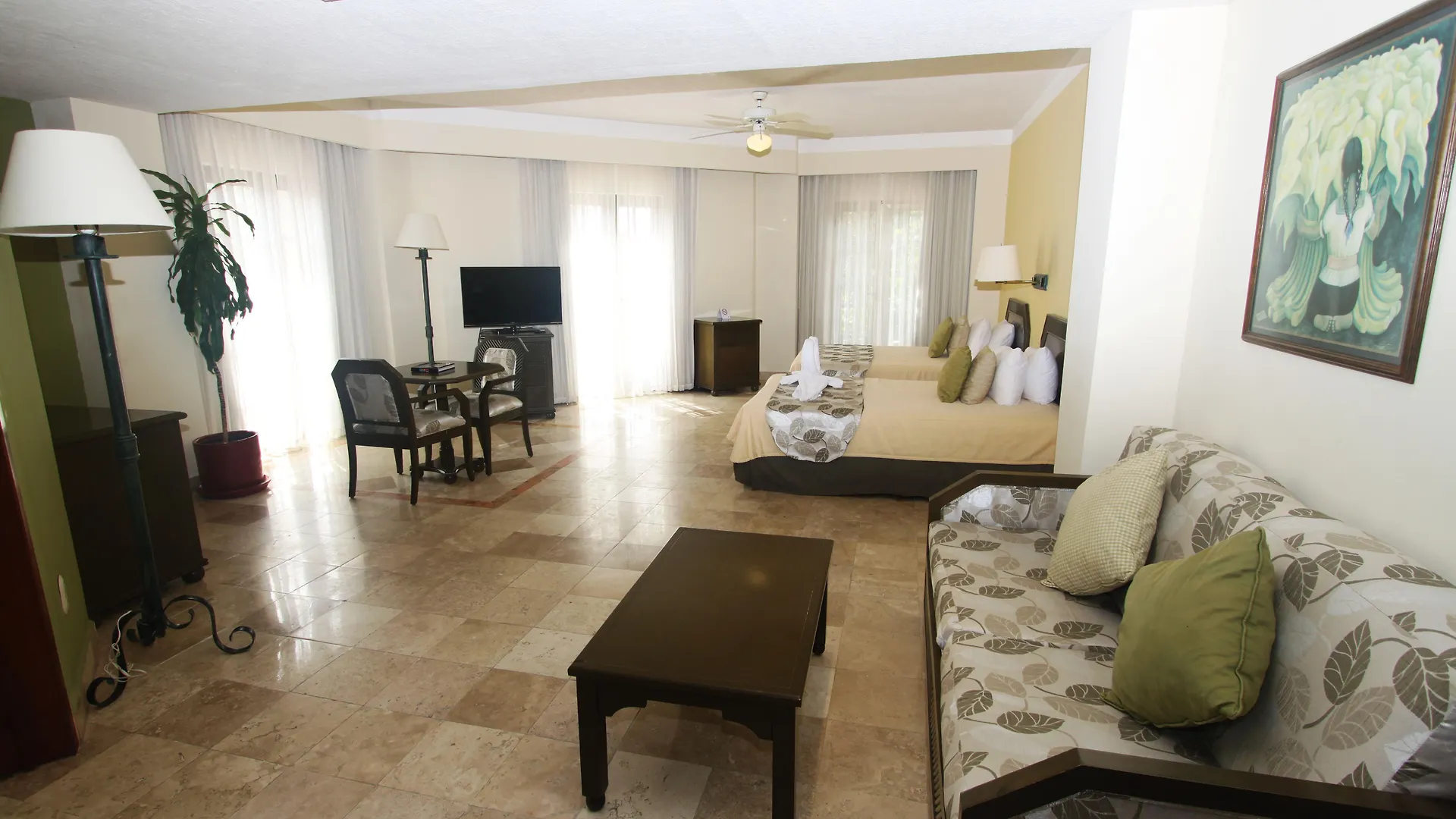 Hotel Los Itzaes By 5Th Av بلايا ديل كارمن