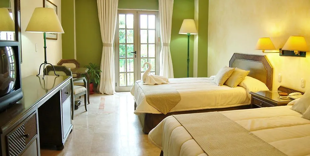 Hotel Los Itzaes By 5Th Av بلايا ديل كارمن