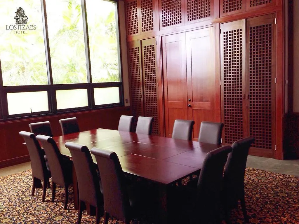 Hotel Los Itzaes By 5Th Av بلايا ديل كارمن المكسيك